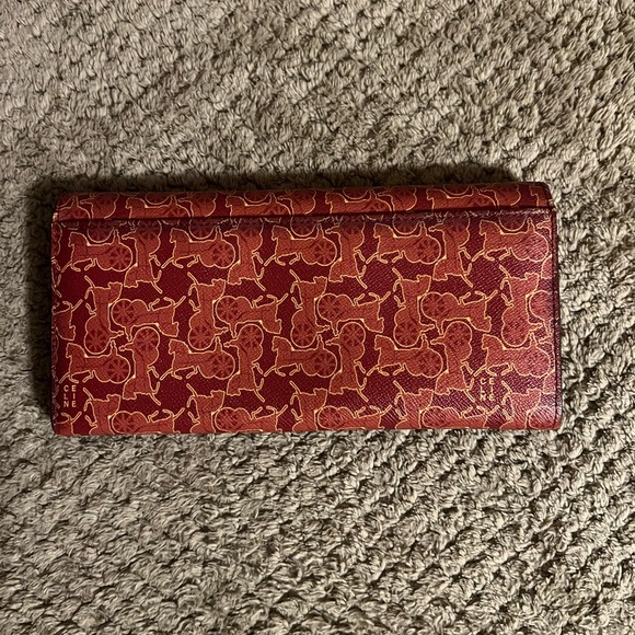 Celine Horse and Carriage Vintage Bifold Wallet in burnt orange/red - Picture 2 of 8